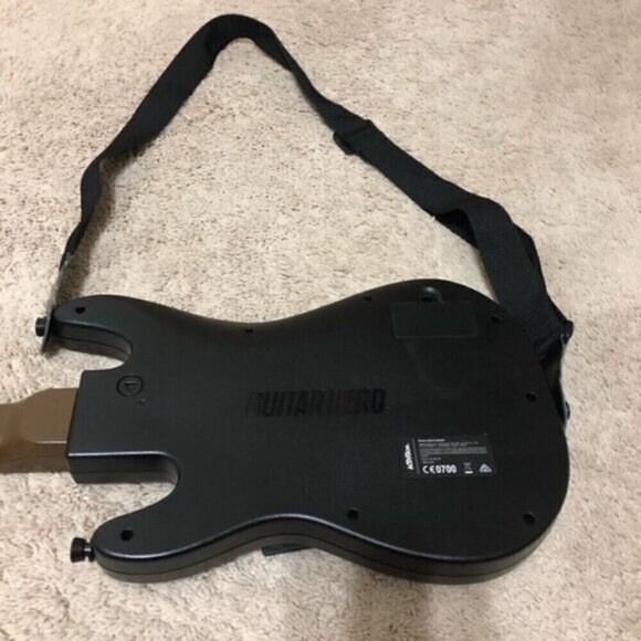 Brand: Guitar HeroLive Guitar Controller with Strap - Picture 6 of 13